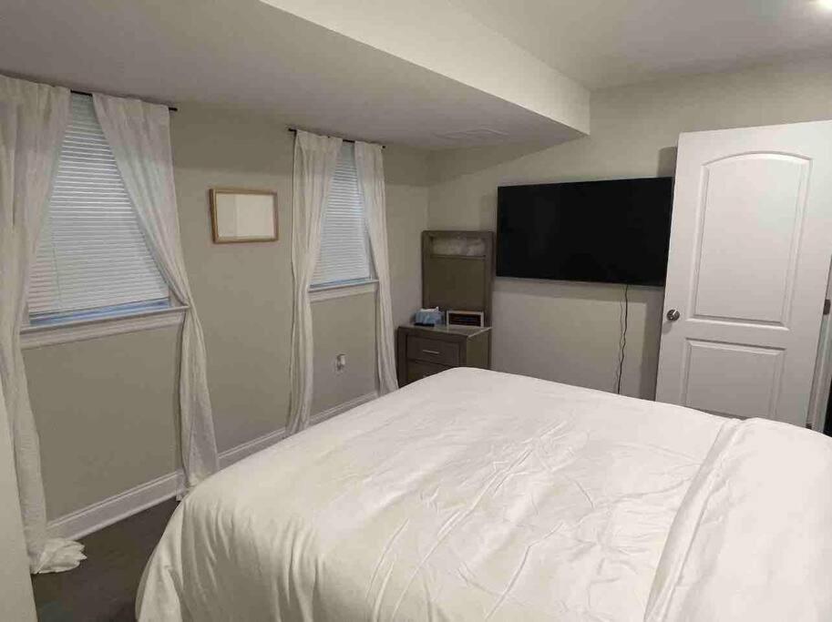 Luxury **Cozy• 2 Bedroom 2 Min. From Ewr / Newark Downtown Exterior foto