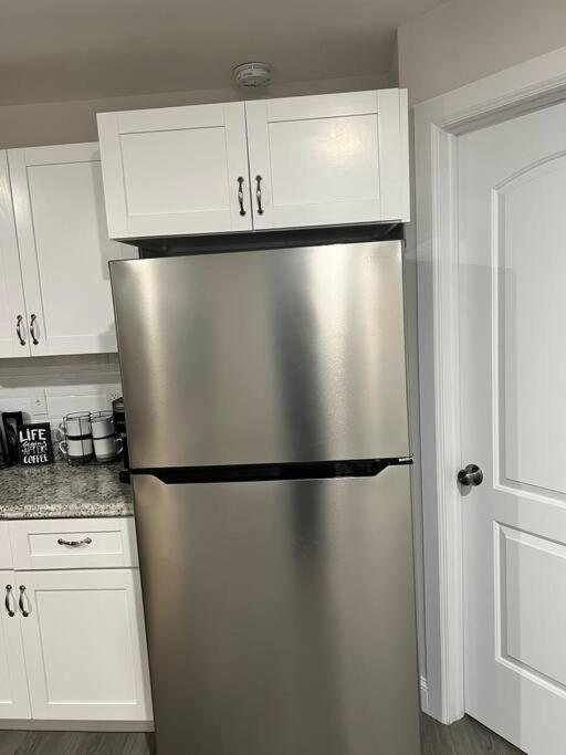 Luxury **Cozy• 2 Bedroom 2 Min. From Ewr / Newark Downtown Exterior foto