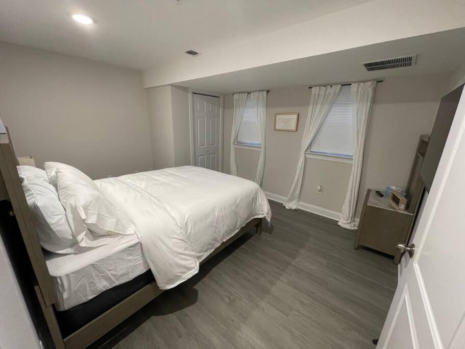 Luxury **Cozy• 2 Bedroom 2 Min. From Ewr / Newark Downtown Exterior foto